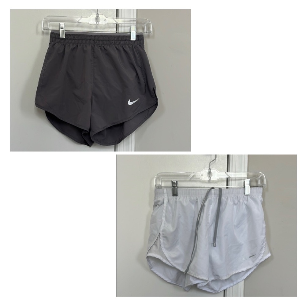 2 Nike Athletic Shorts Lightweight Relaxed Fit